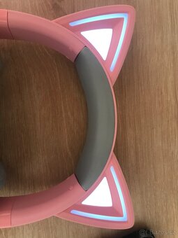 Headset Razer Kraken Kitty V2 BT - 7