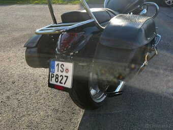 Suzuki Intruder M1500 M90 - 7