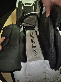 Brankářský set VAUGHN V10 - 7