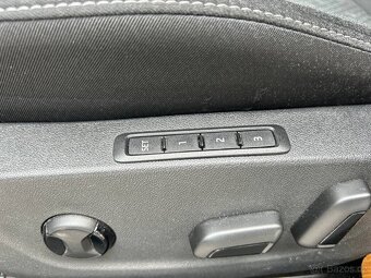 Škoda Octavia KOMBI Style 2.0 TDi DSG - 7
