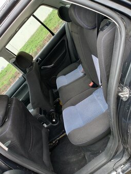 Volkswagen golf IV 1.6 - 7
