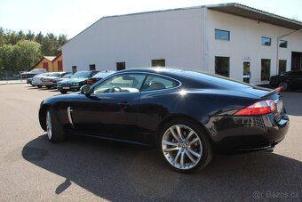 Jaguar XK Coupé - 7