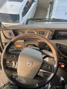 Prodám Volvo FH 540 6x4 včetně přívěsu - 7