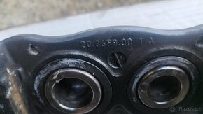 Prodám brzdovy třmen Brembo 4 pístkový - 7