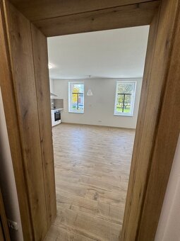 PRONÁJEM NOVĚ VYBUDOVANÉHO BYTU 2+KK, ROSTĚNICE – ZVONOVICE - 7