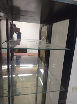 Pracovní kout + obývací stěna, masivní prvky - 7