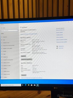 Stolní PC Lenovo ThinkCentre M700 - 7