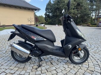 Scooter Kentoya Xor 50 - 7