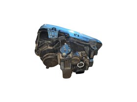 Levý a pravý halogen 2H1941015AA 2H1941016M VW Amarok 2014 - 7