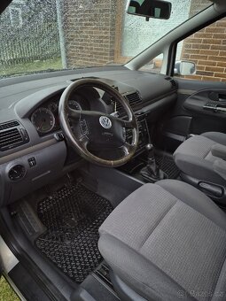 VOLKSWAGEN SHARAN 1.9TDi - 7