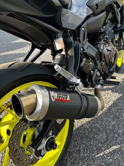 Yamaha MT07 - 7