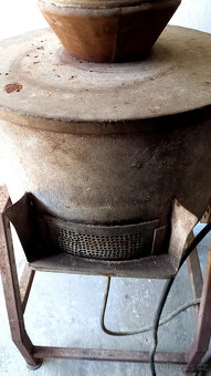 Mlátička drtička obilí s motorem - 7