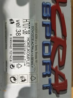 Juniorské hokejové lední brusle vel.38 - 7