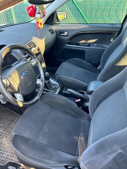 Ford Mondeo 2.0 tdci 85kw, r.v. 2004 - 7
