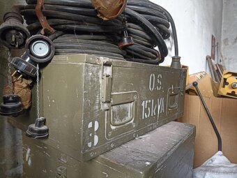 Prodám vojenskou elektrocentrálu EC-30 kVA - 7