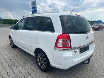 Opel Zafira B 2.2i -7MÍST - 7