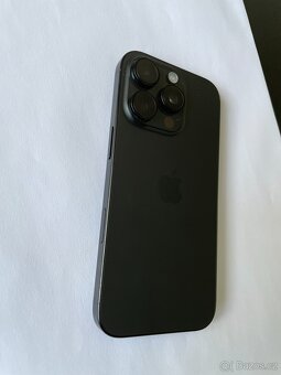 Iphone 16 Pro 128 GB šedý titan - rozbalený, 100 % baterie - 7