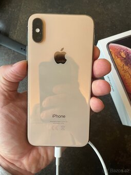 iPhone XS 64 GB zlatý, top stav, nova baterie - 7