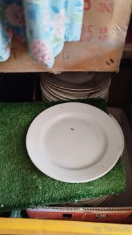 Prodam sklenice,šálky příbory atd. - 7