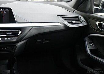 BMW Řada 2 218d M-SPORT HUD 1M ČR - 7