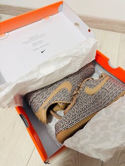 Nike Air Force 1 LX - 7