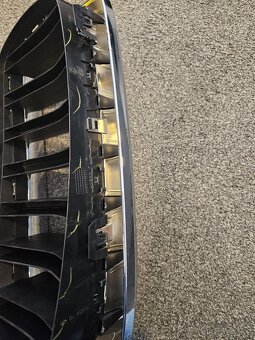 Přední mřížka do nárazníku BMW X6 - 7