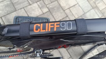 PRODÁM KELLYS CLIF 90 trekové kolo velikost "L" - 7