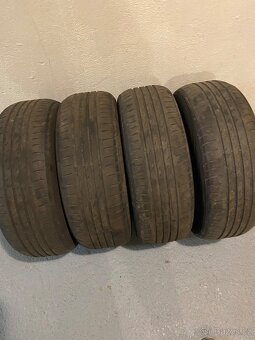 215/60R16 - 7