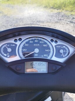 Yamaha x max 125 - 7