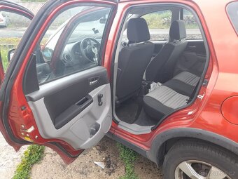 Suzuki SX4 - na díly - 7