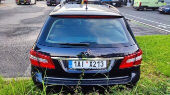 Mercedes-Benz W212 E200 - 7
