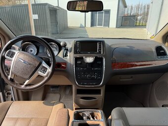 Chrysler TOWN&COUNTRY - RV 2016 - 7