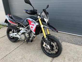 Aprilia Dorsoduro 750 2008 - 7
