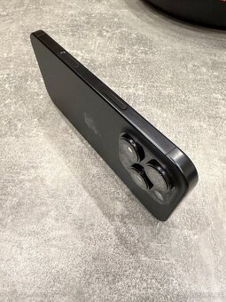 Apple IPhone 16 Pro - 7