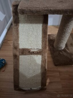 Škrabadlo pro kočky - 7