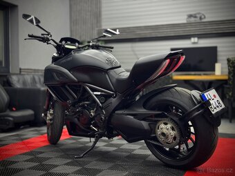 Ducati Diavel Carbon Testatretta V2 1200cm3 - 7
