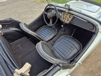 Triumph TR3, 1961, veterán, cabrio - 7