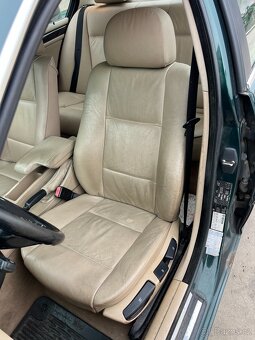 BMW E46 323i 256S4 Farngruen na díly - 7