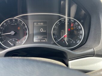 Škoda octavia 2 2.0tdi 103kw - 7