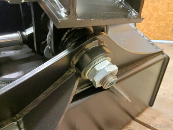 Hydraulická svahovka 120 cm 2,8-3,9t - 7