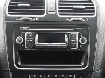 Volkswagen Golf 1.6TDi , 77 kW nafta, 2012 - 7