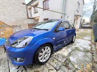 Ford fiesta ST150 - 7