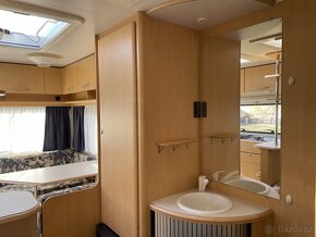 Karavan Delta 440 Pojezd, zánovní předstan - 7