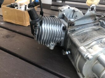 Prodam dětskou čtyřkolku 49ccm 2t - 7
