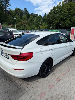 BMW 320i Gran Turismo, 135 kW, 2018, top výbava, bílá - 7