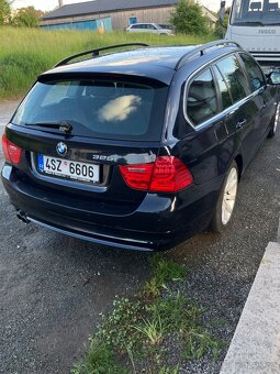 BMW 325i Touring, 3.0i 160kW, manuál, LCI - 7