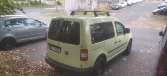 Wolkswagen Caddy rok 2005  19 TDI 55kw - 7
