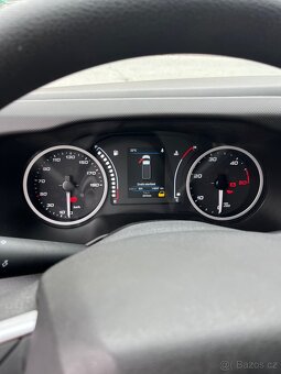 Iveco Daily 2.3D 100kw skříň - 7