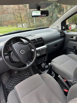 Volkswagen Fox - 7