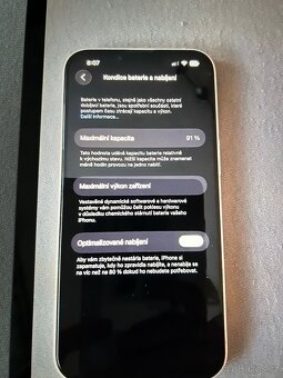 Mobilni telefon apple iPhone - 7